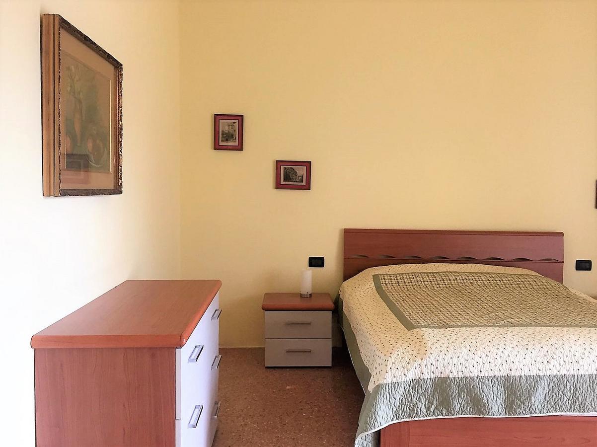 Appartamento Del Sole Desenzano del Garda Exterior foto